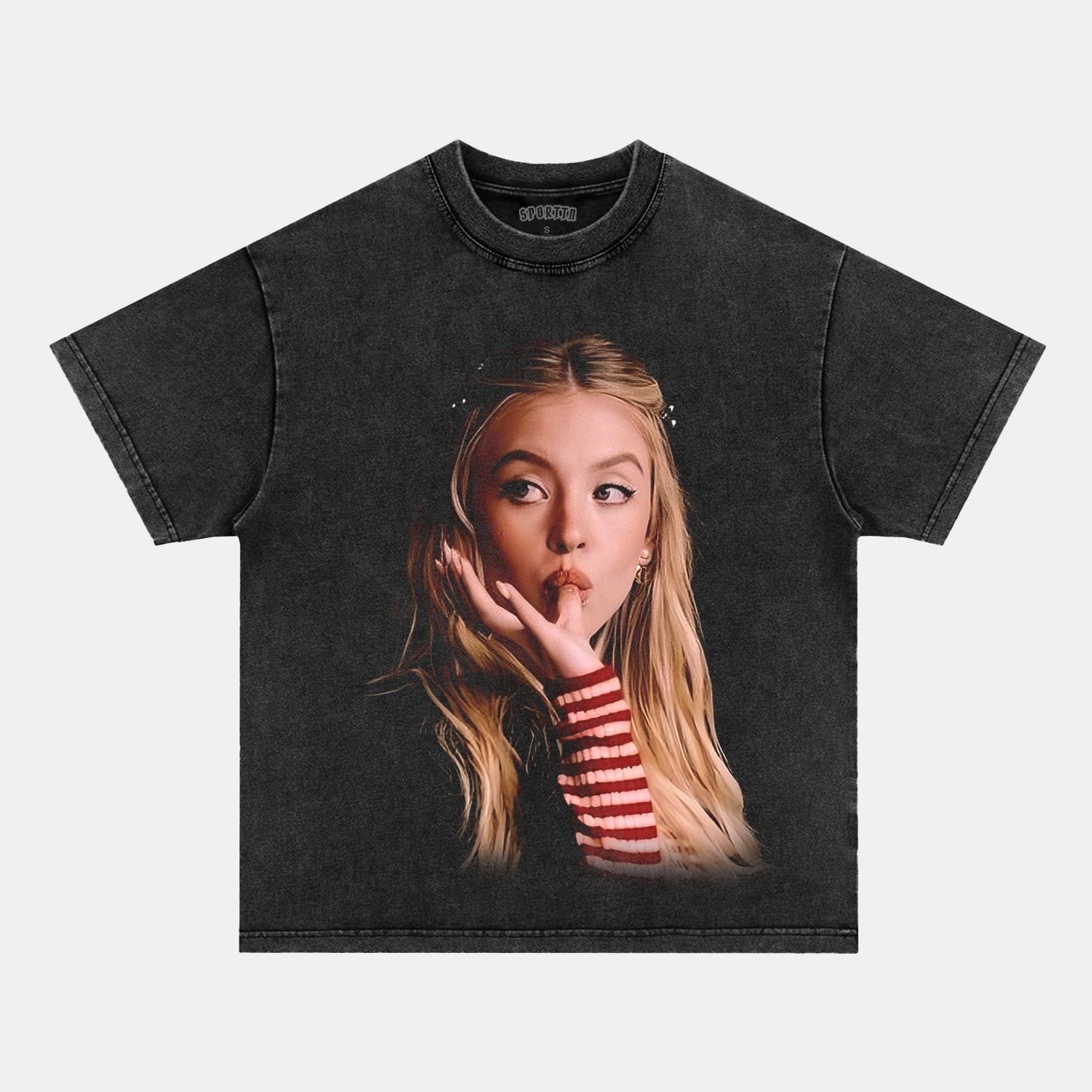 SYDNEY SWEENEY TEE