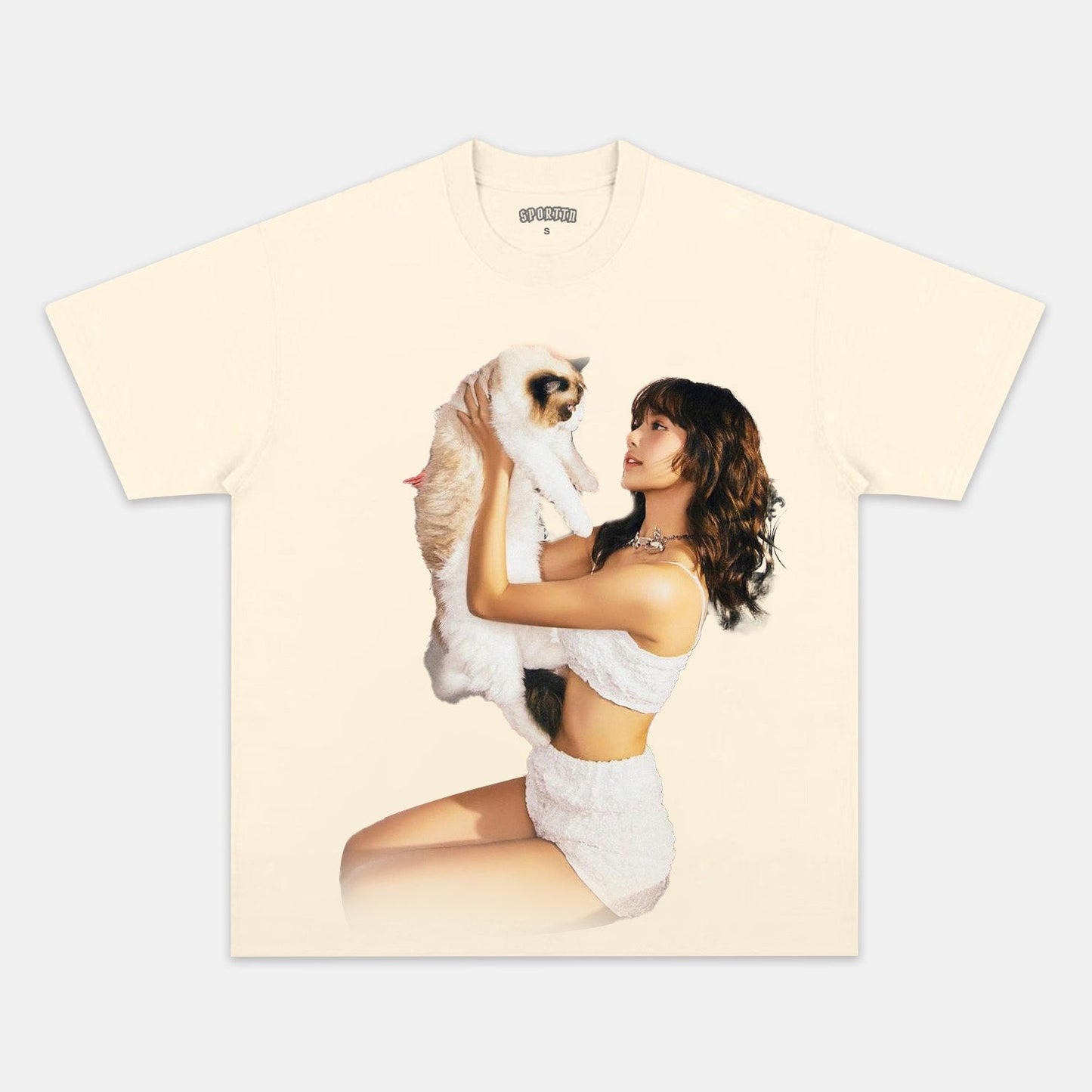 LISA  TEE 3